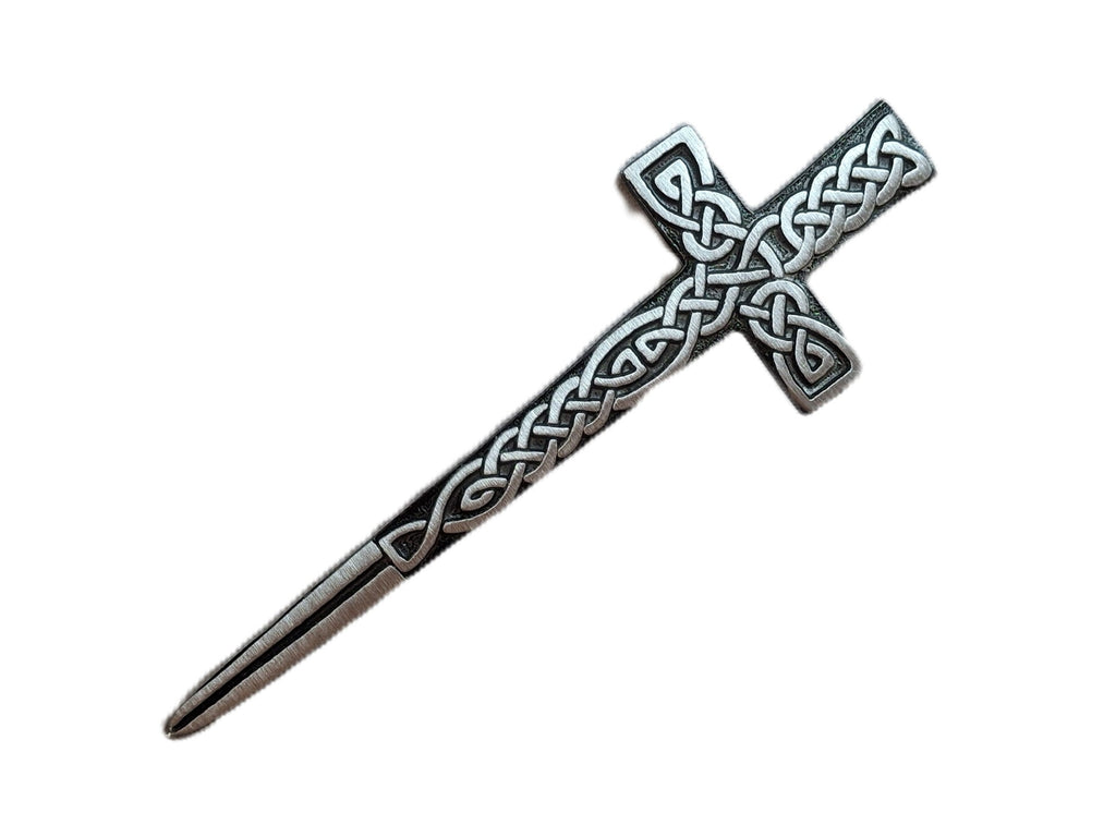 Knight's Destiny Kilt Pin